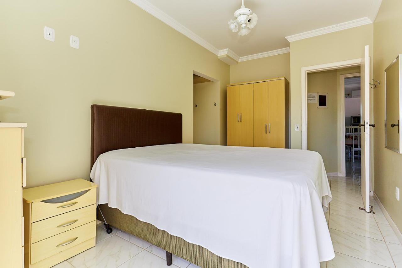1040 - Departamento 2 Quartos Na Rua Pirajica . 200 M Da Praia Bombinhas Centro Kültér fotó